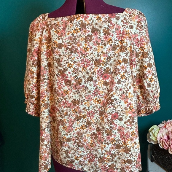 a.n.a Boxy Blouse in Pink and Orange with Relaxed Fit - Picture 2 of 6